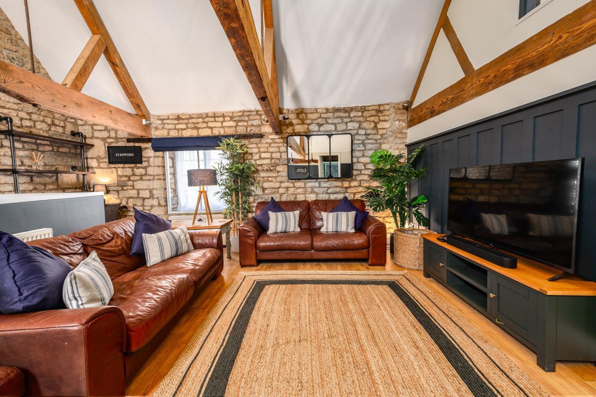 Stylish Central 6 Bedroom Converted Granary Stamford Eksteriør billede